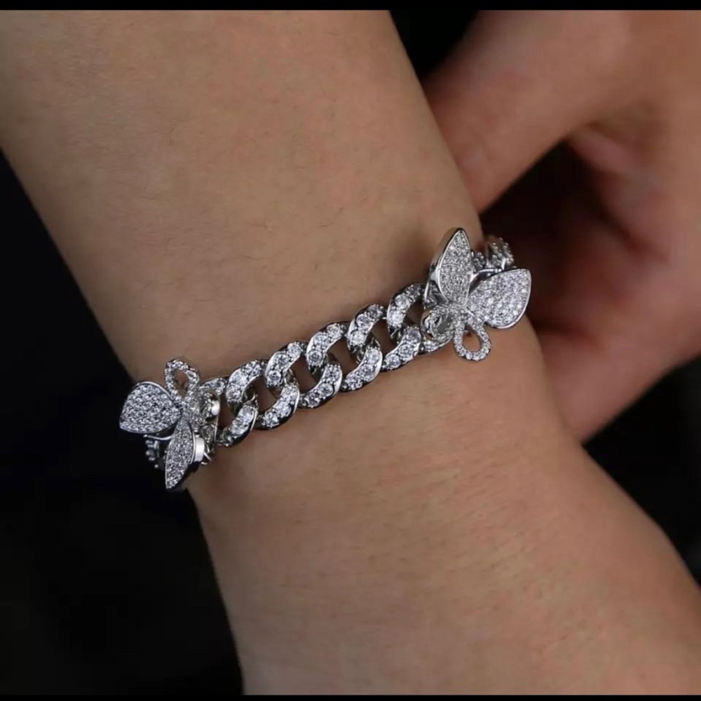cuban butterfly bracelet - Picture 3 of 6